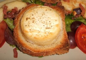 The Quick and Cheap Recipe for Warm Goat Cheese Salad. 