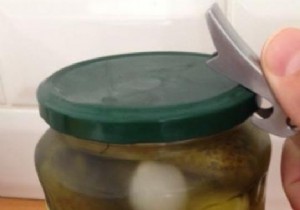 How to Open a Too Tight Jar? The Little Secret To Opening It Easily. 