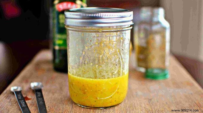 Light Vinaigrette:My Homemade Salad Dressing Recipe. 