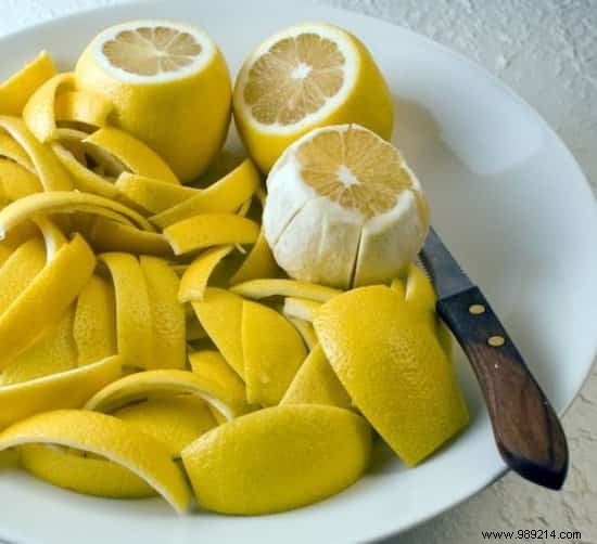 20 Amazing Uses for Leftover Fruit and Vegetable Peels. 