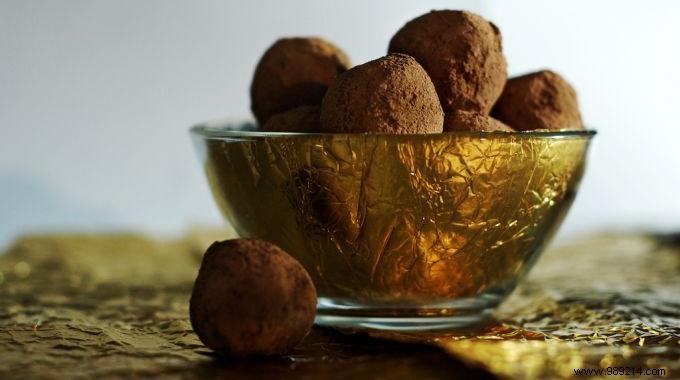 Easy and Quick:My Recipe WITHOUT Chocolate Truffle Eggs. 