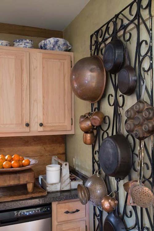 21 Awesome Hacks To SAVE Space In The Kitchen. 