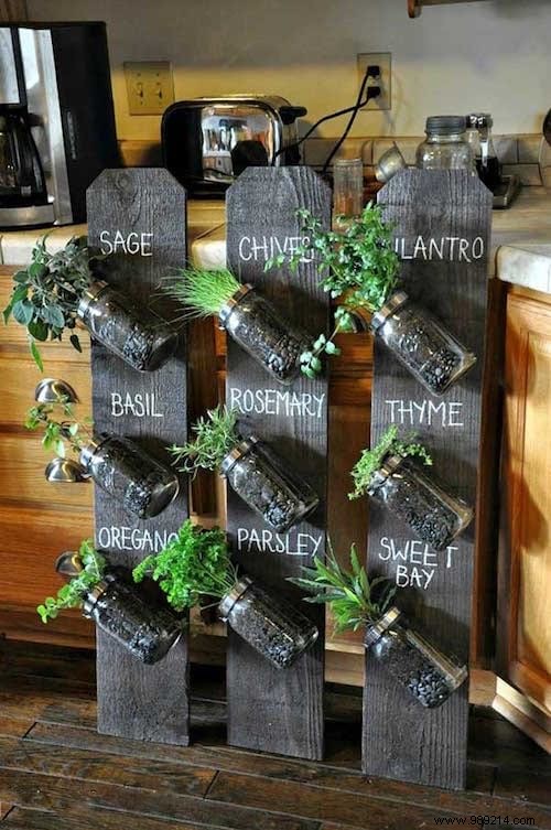 23 Incredible Uses of Old Wooden Pallets FOR THE KITCHEN. 