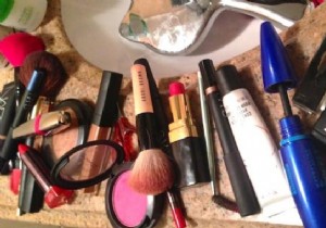 How To Properly Store Your Cosmetics:2 Tips To Know. 