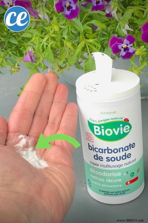 Bicarbonate:A Super Effective Deodorant (And Almost FREE). 