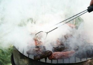 The Tip To Make A Barbecue With Much Less Smoke. 