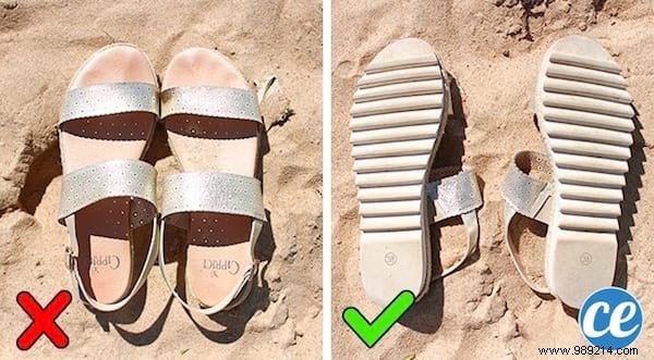 12 Great Beach Hacks That Will Make Your Life Easier. 