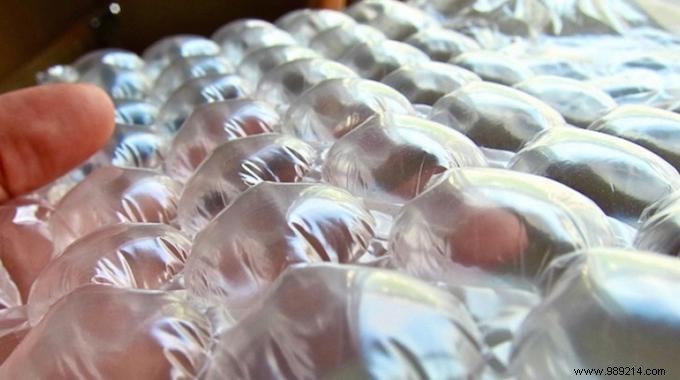 Never Throw Away Bubble Wrap Again! You Could Save Lots of Money! 