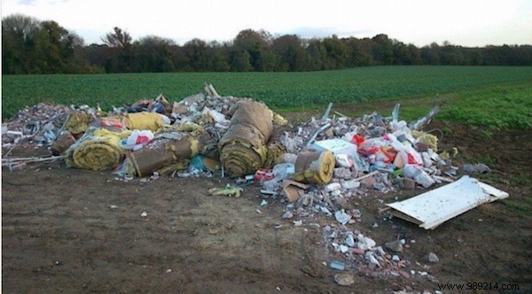 A Mayor Takes Trash Back To The People Who Dumped It ILLEGALLY. 