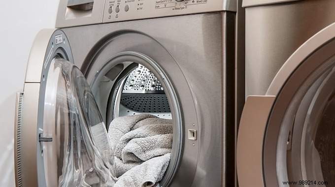 Choosing a Used Washing Machine from an Envie Store. 