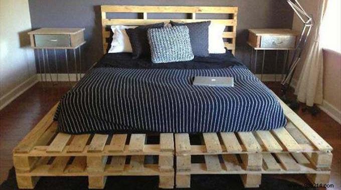 20 Awesome Homemade Pallet Bed Ideas. 