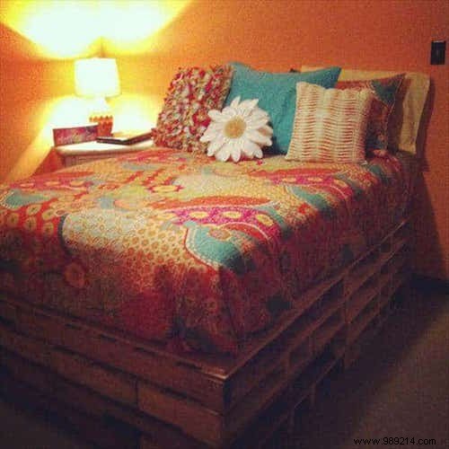 20 Awesome Homemade Pallet Bed Ideas. 