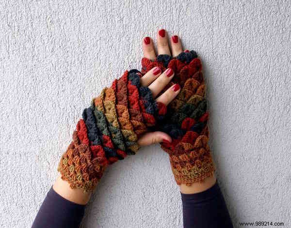 These Crochet Dragon Mittens Will Keep You Warm During Winter. 