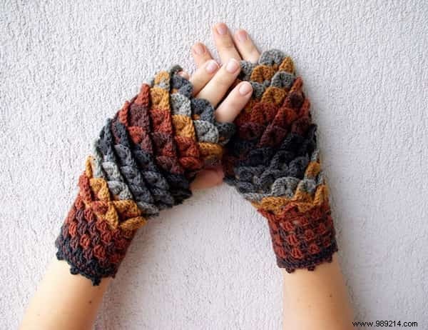 These Crochet Dragon Mittens Will Keep You Warm During Winter. 