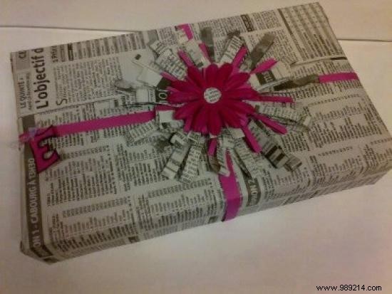 Cheap Gift Wrap by Making It Myself! 