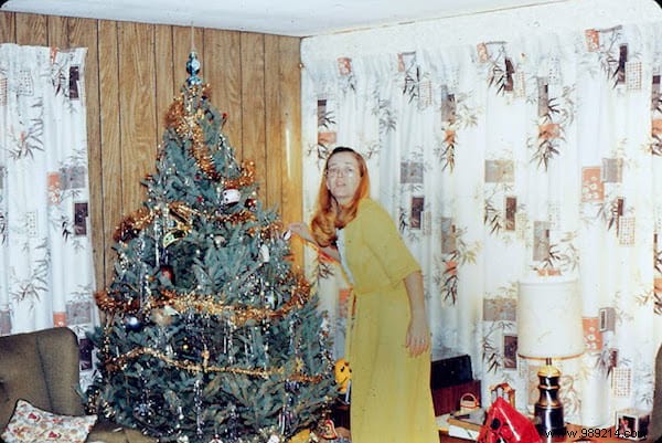 Relive the Christmas of Yesteryear:Here are 40 Christmas Photos From the 1950s. 