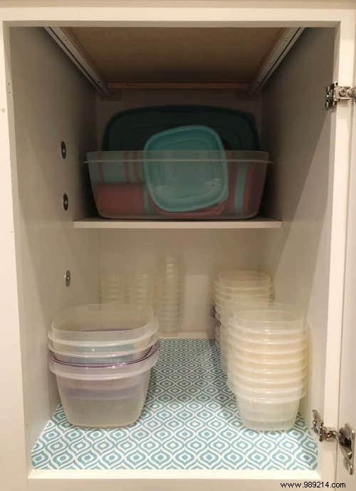 12 Incredible Storage Ideas For Your Tupperware. 