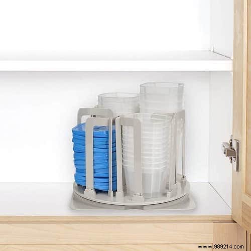 12 Incredible Storage Ideas For Your Tupperware. 