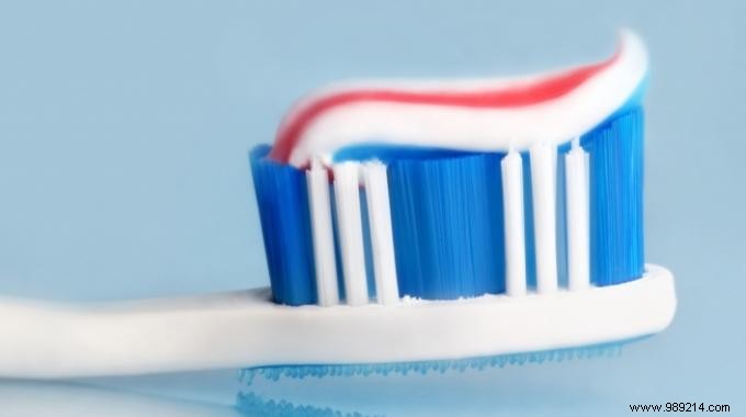 Do You Really Know How To Use Toothpaste? 