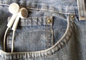 The Tip to Avoid Tangling Your Headphones When Wearing Jeans. 