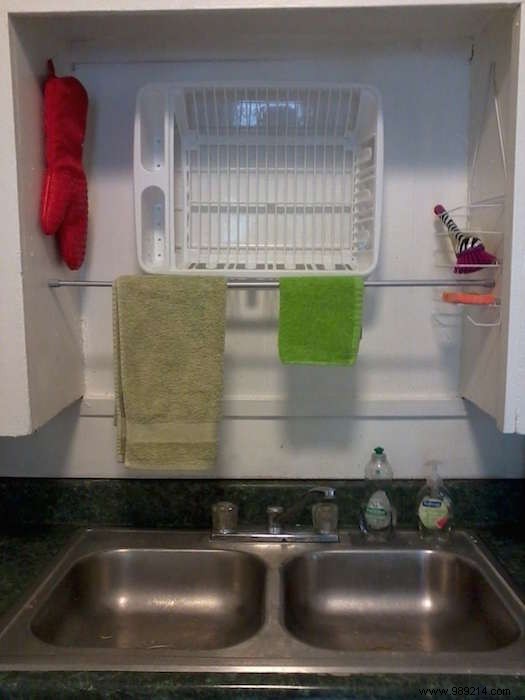 29 Tricks To Make Washing Up EASIER. 