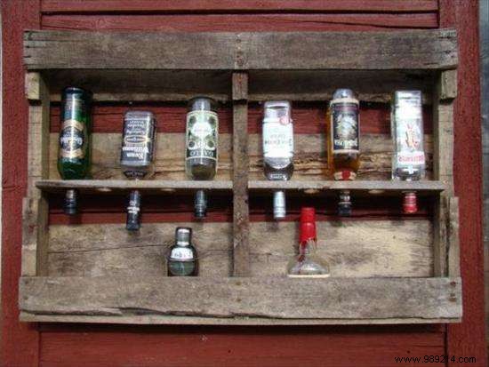 24 Amazing Uses for Old Wooden Pallets. 