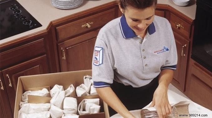 The Little Simple Trick To Store Your Crockery Without Damaging It. 