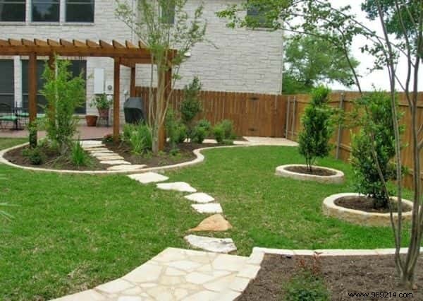 28 Awesome Garden Ideas Revealed By A Landscaper. 