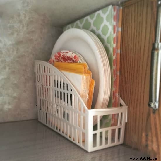 28 Brilliant Uses for Magazine Racks to Organize Your Whole Home. 