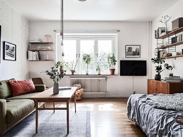 17 Ingenious Tips To Save Space In A Small Apartment EASILY. 