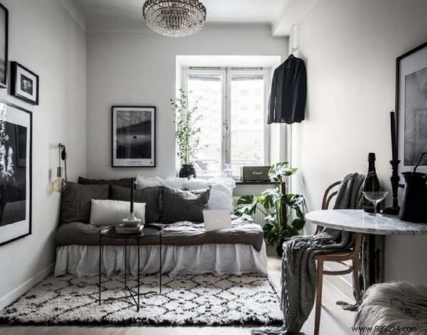 17 Ingenious Tips To Save Space In A Small Apartment EASILY. 