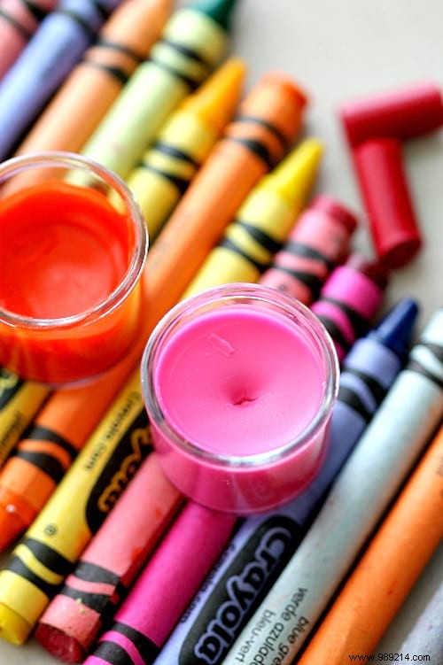 27 Ways to Reuse Old Crayolas. Don t miss #17! 