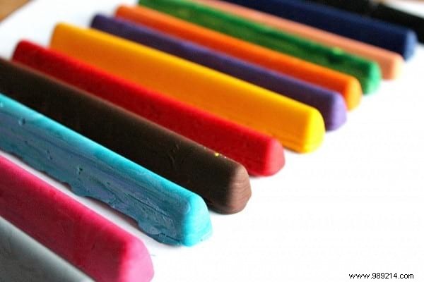 27 Ways to Reuse Old Crayolas. Don t miss #17! 