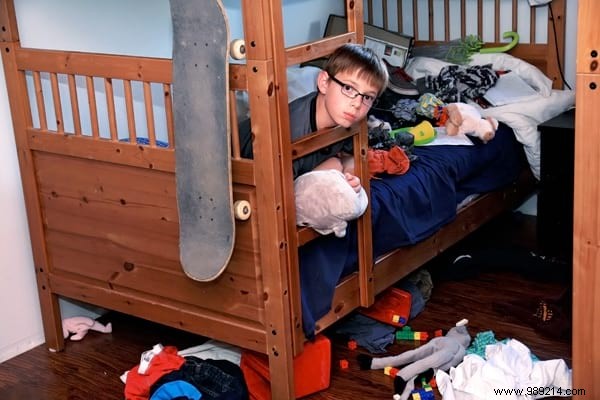 How To Teach Your Kids To Tidy Their Bedroom In 10 Minutes. 