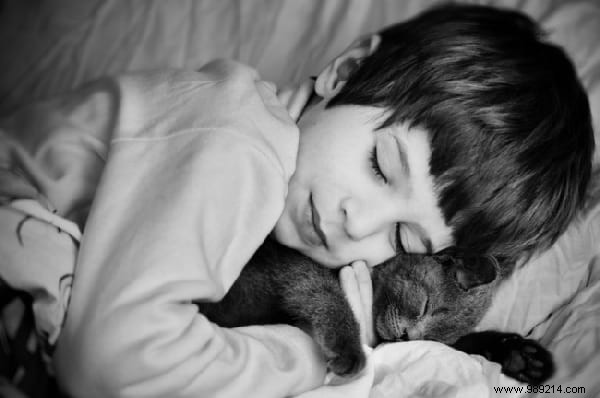 34 Photos That Show Why All Kids Should Grow Up With A Dog (Or Cat). 