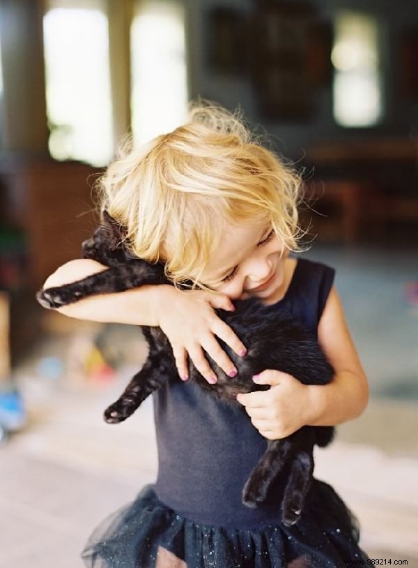 34 Photos That Show Why All Kids Should Grow Up With A Dog (Or Cat). 