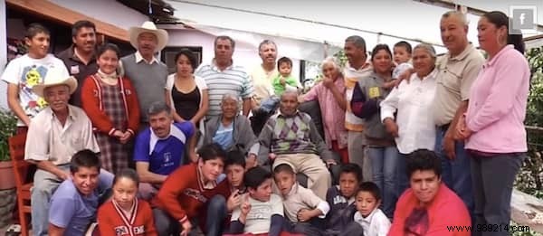 81 years of marriage, 110 great-grandchildren, and they love each other like the first day. 