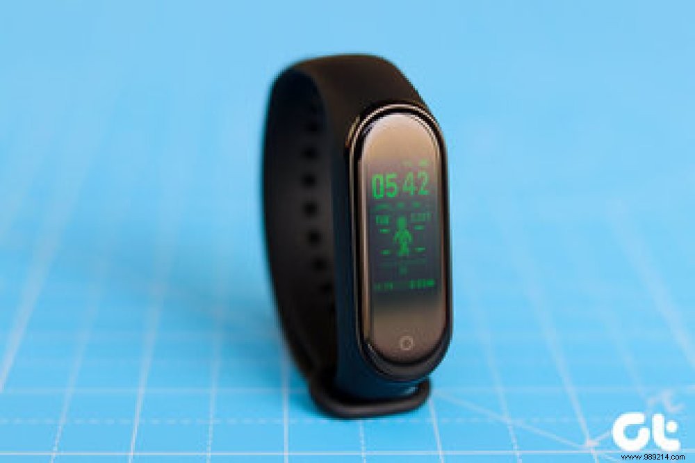 Top 7 Essential Xiaomi Mi Band 4 Tips and Tricks You Need to Know 