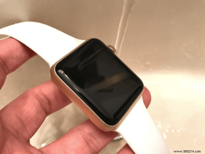 How to Fix a Sticky Apple Watch Digital Crown (Surprising!) 