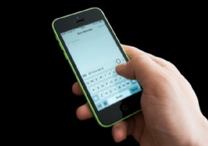 3 iPhone keyboards meant for thumb-only input 