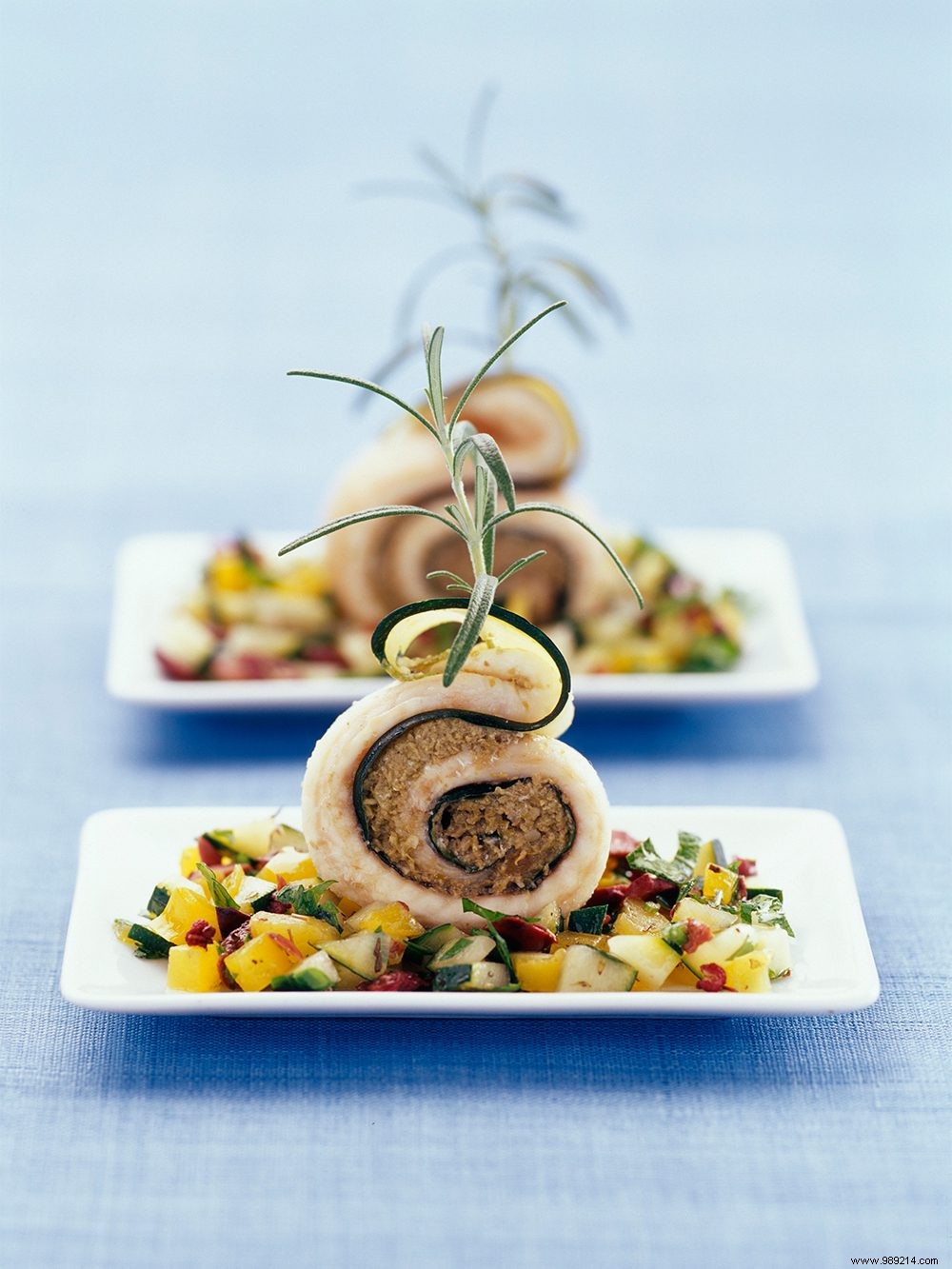 Recipe for sole rolls with aubergine caviar and ratatouille 