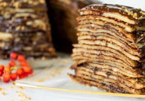 Recipe:pancake cake with chocolate and hazelnut crunch 