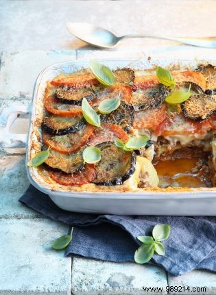 Moussaka recipe:Greek aubergine mincemeat dish 