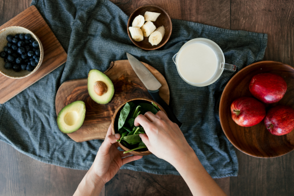 Does eating vegetables for breakfast help with sugar cravings? 