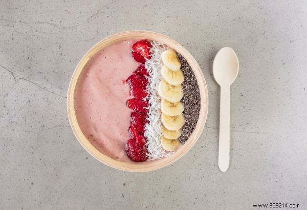 Breakfast idea:smoothie bowl 