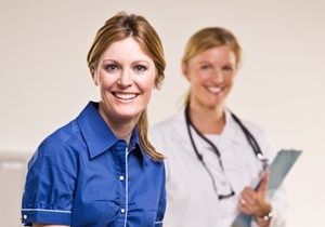 Doctor and patient participate in the discussion about the basic package 