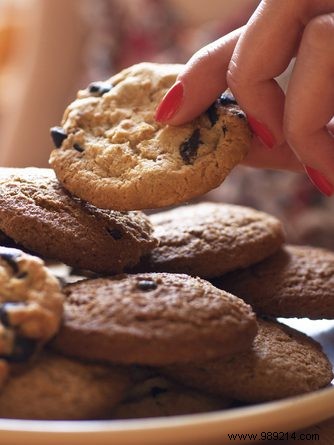 Eating due to stress is not always unhealthy 