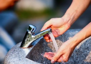 Free tap water at various festivals 