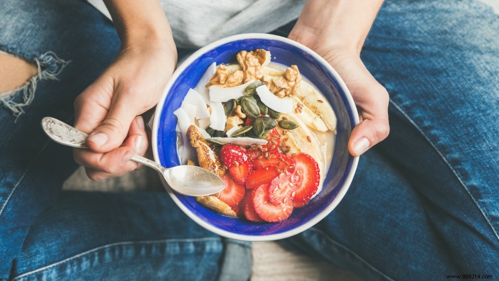 We buy more healthy food when we get a discount 