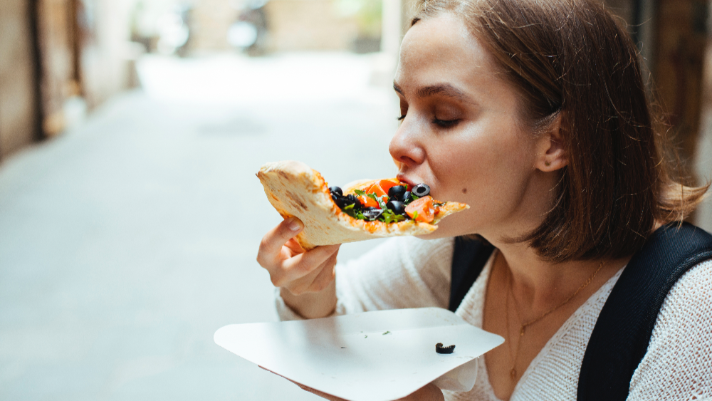 5 ways to feel better after overeating (without detoxing) 